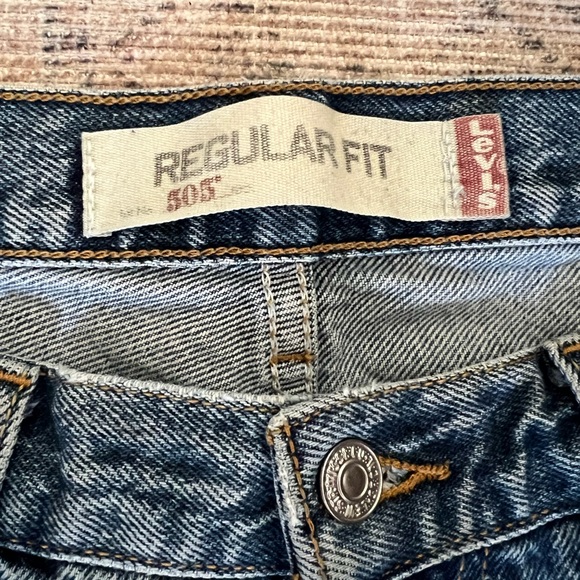 Vintage 505 Levi’s - Picture 3 of 11